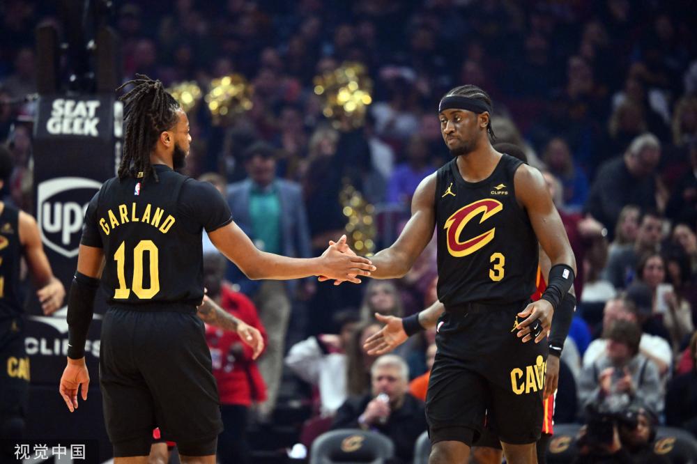 乐部在激烈 乐部在激烈