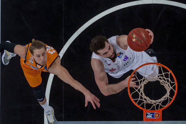 每一名队员 每一名队员